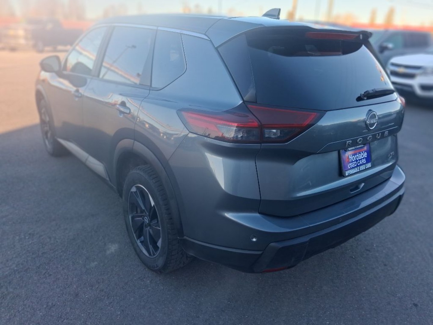 2025 GRAY NISSAN ROGUE SV (5N1BT3BB3SC) with an 1.5L engine, Continuously Variable transmission, located at 2525 S. Cushman, Fairbanks, AK, 99701, (907) 452-5707, 64.824036, -147.712311- Photo#5