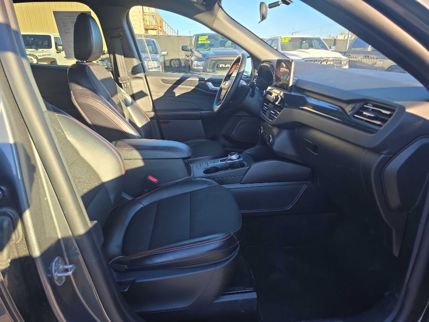 2025 GRAY FORD ESCAPE ST LINE SELECT (1FMCU9NA1SU) with an 2.0L engine, Automatic transmission, located at 2525 S. Cushman, Fairbanks, AK, 99701, (907) 452-5707, 64.824036, -147.712311- Photo#4