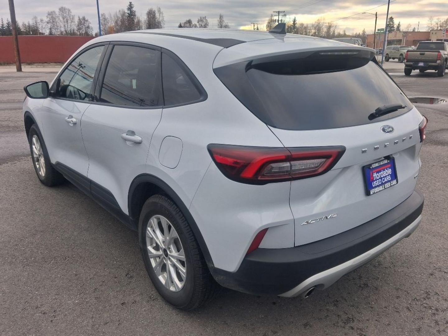 2025 WHITE FORD ESCAPE ACTIVE (1FMCU9GN5SU) with an 1.5L engine, Automatic transmission, located at 2525 S. Cushman, Fairbanks, AK, 99701, (907) 452-5707, 64.824036, -147.712311- Photo#1