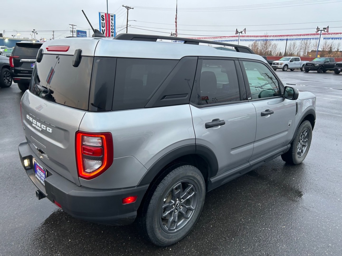 2023 SILVER FORD BRONCO SPORT BIG BEND (3FMCR9B60PR) with an 1.5L engine, Automatic transmission, located at 2525 S. Cushman, Fairbanks, AK, 99701, (907) 452-5707, 64.824036, -147.712311- Photo#2