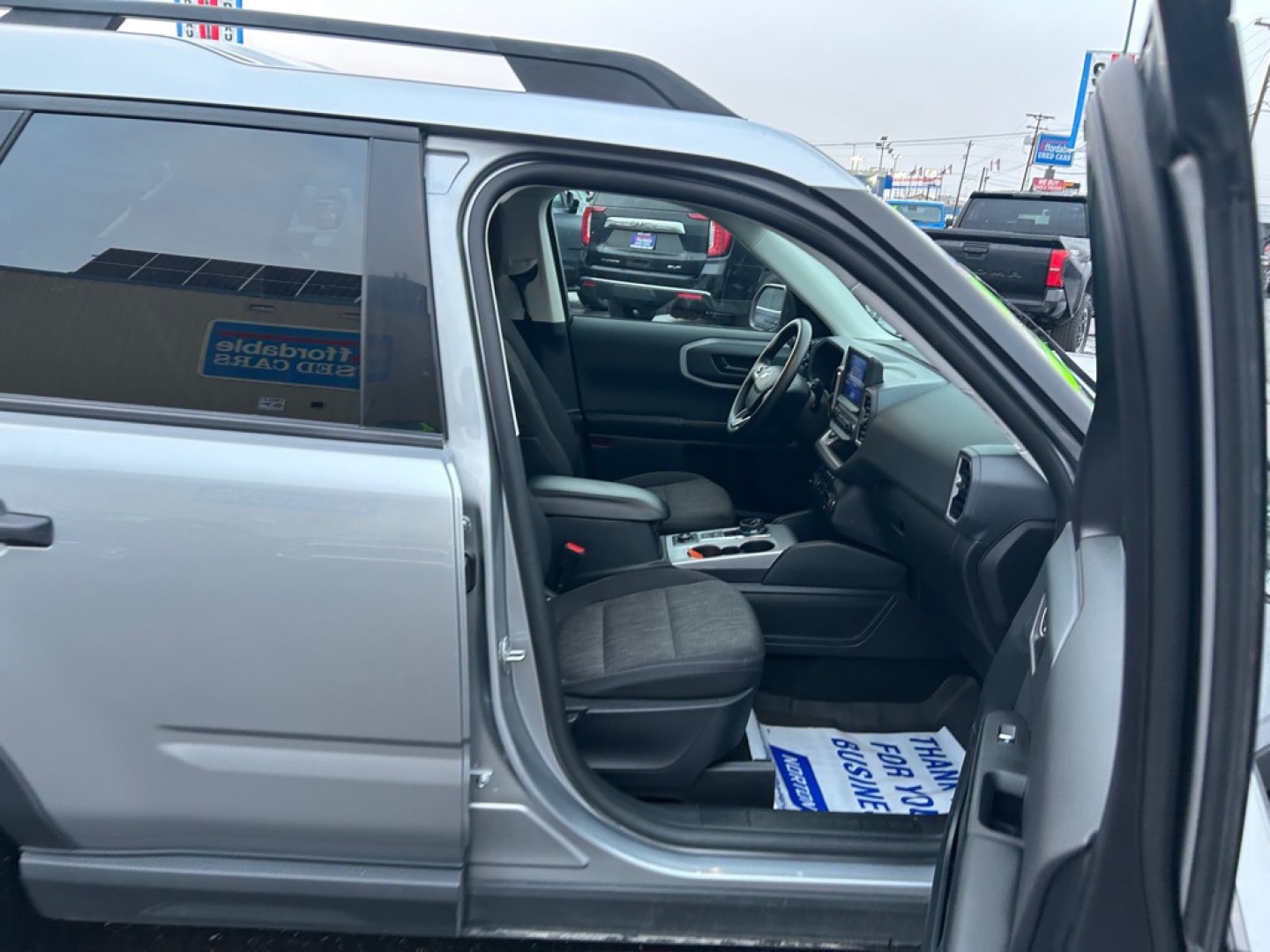2023 SILVER FORD BRONCO SPORT BIG BEND (3FMCR9B60PR) with an 1.5L engine, Automatic transmission, located at 2525 S. Cushman, Fairbanks, AK, 99701, (907) 452-5707, 64.824036, -147.712311- Photo#4
