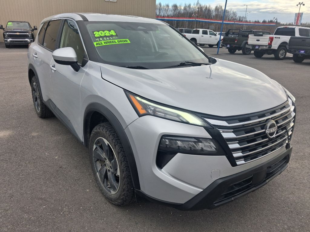 photo of 2024 NISSAN ROGUE SV