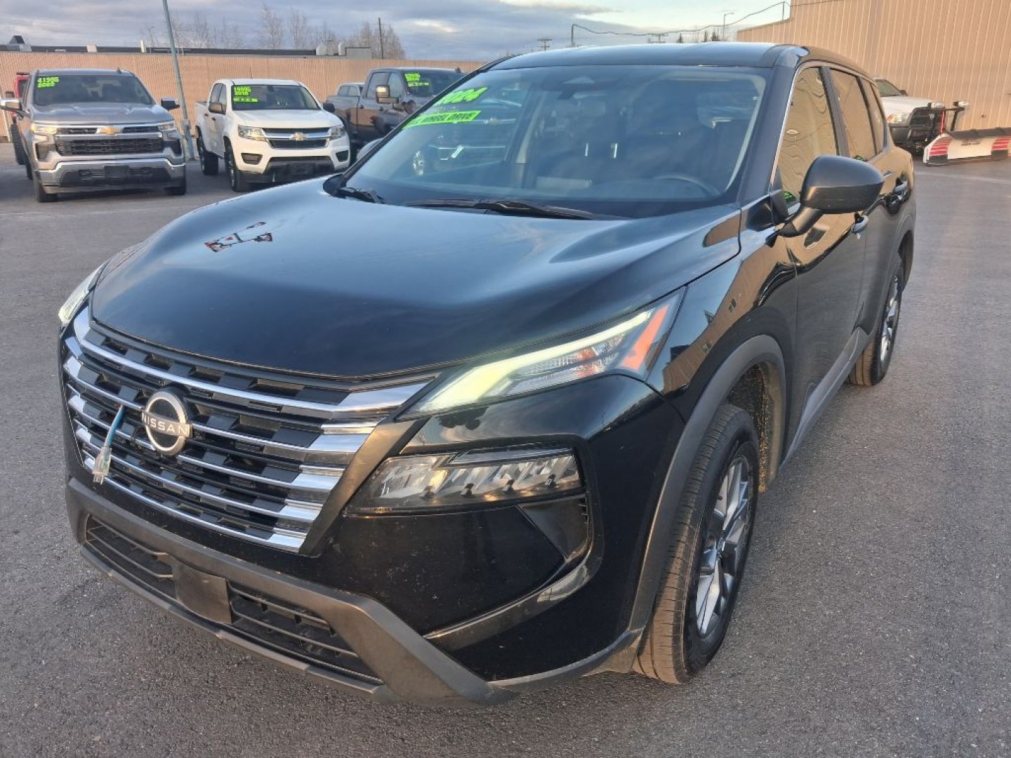 2024 BLACK NISSAN ROGUE S (5N1BT3AB3RC) with an 1.5L engine, Continuously Variable transmission, located at 2525 S. Cushman, Fairbanks, AK, 99701, (907) 452-5707, 64.824036, -147.712311- Photo#1