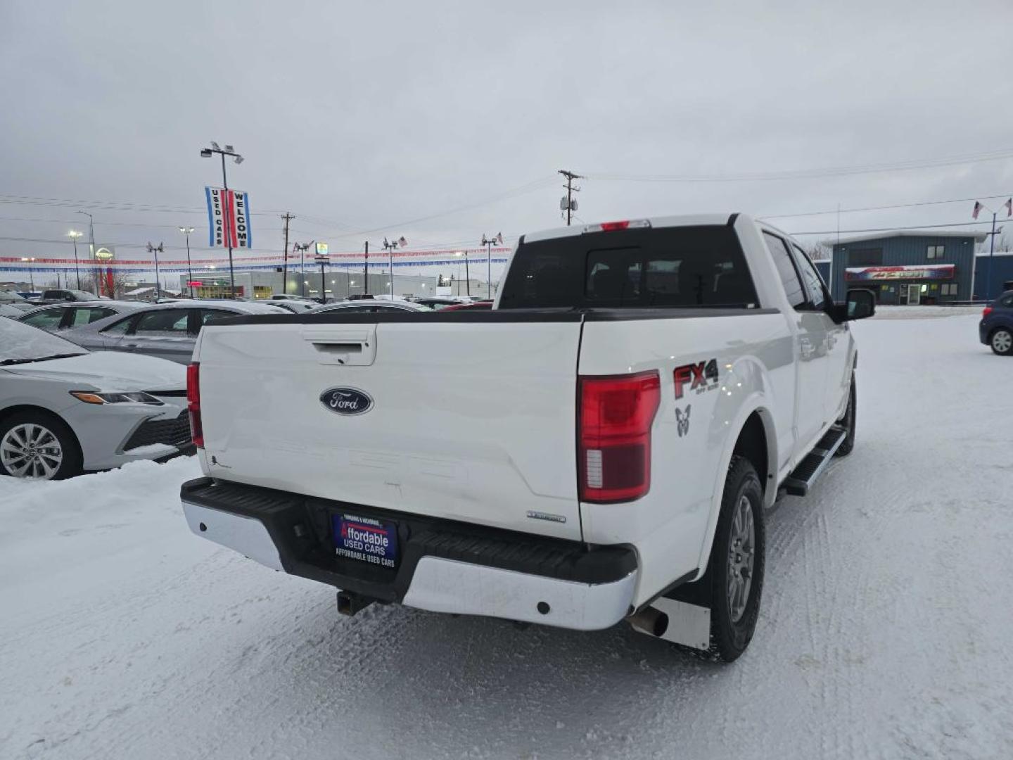 2020 WHITE FORD F150 SUPERCREW (1FTFW1E43LF) with an 3.5L engine, Automatic transmission, located at 2525 S. Cushman, Fairbanks, AK, 99701, (907) 452-5707, 64.824036, -147.712311- Photo#2
