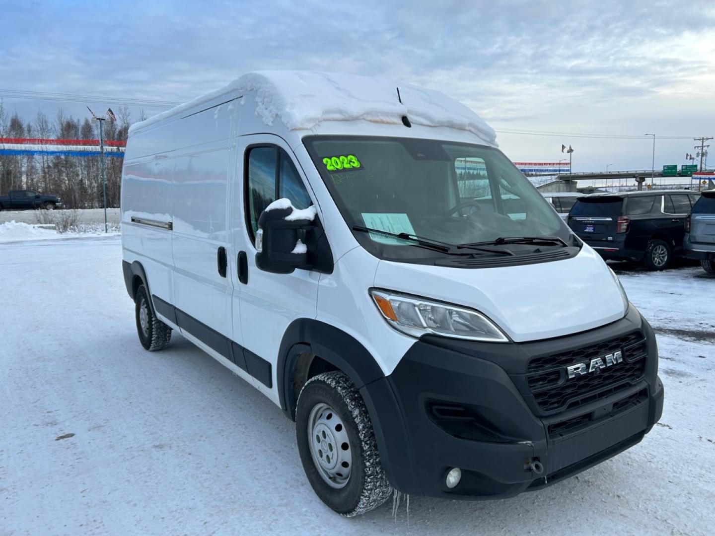 2023 WHITE RAM PROMASTER 2500 2500 HIGH (3C6LRVDG3PE) with an 3.6L engine, Automatic transmission, located at 2525 S. Cushman, Fairbanks, AK, 99701, (907) 452-5707, 64.824036, -147.712311- Photo#1