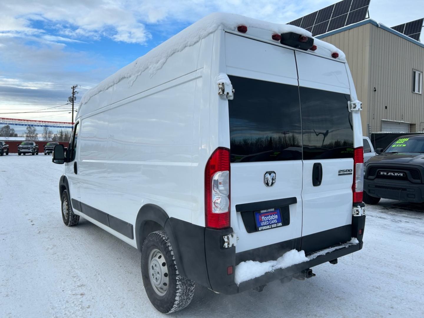 2023 WHITE RAM PROMASTER 2500 2500 HIGH (3C6LRVDG3PE) with an 3.6L engine, Automatic transmission, located at 2525 S. Cushman, Fairbanks, AK, 99701, (907) 452-5707, 64.824036, -147.712311- Photo#3